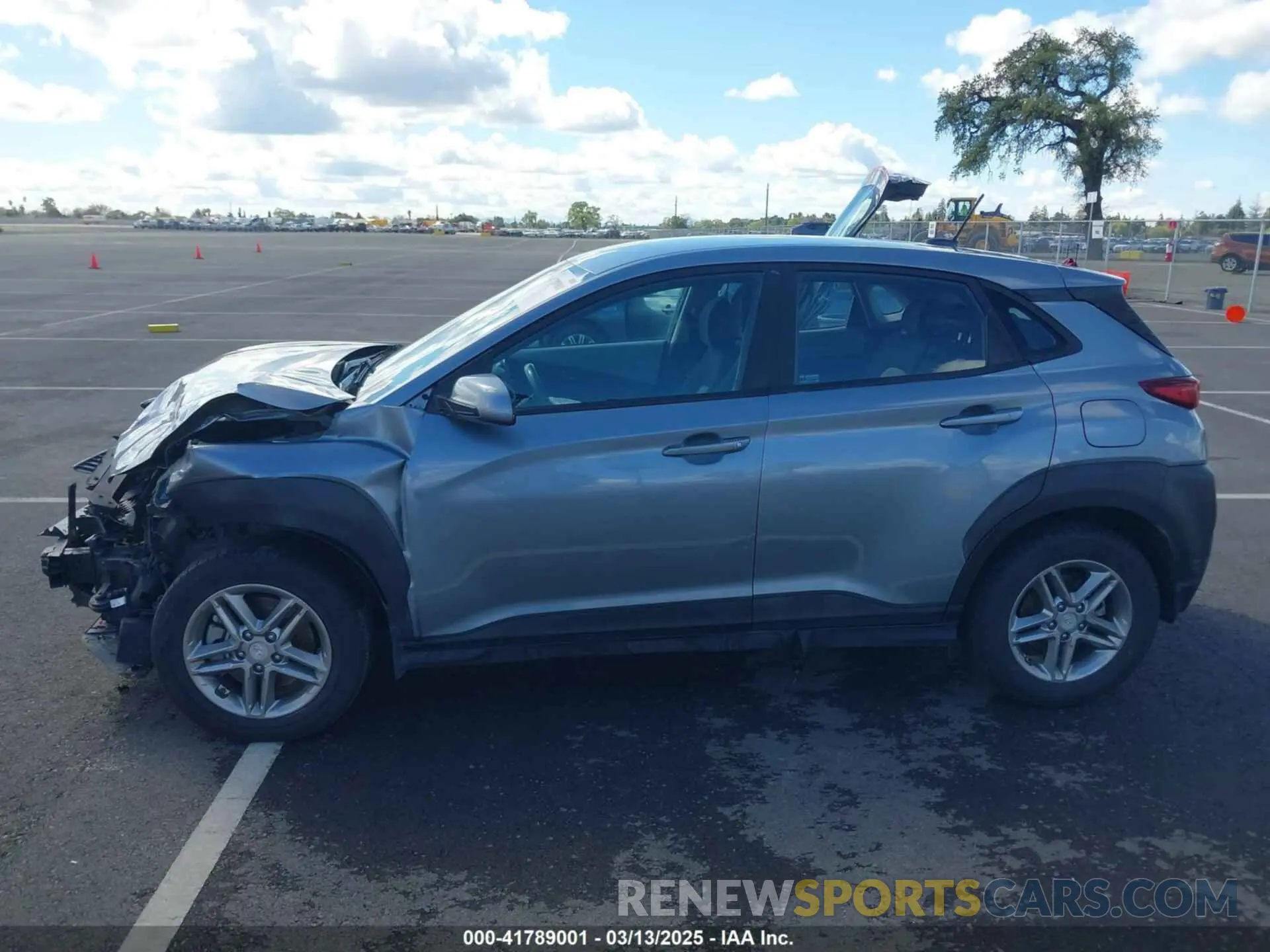 15 Photograph of a damaged car KM8K1CAA7LU591838 HYUNDAI KONA 2020