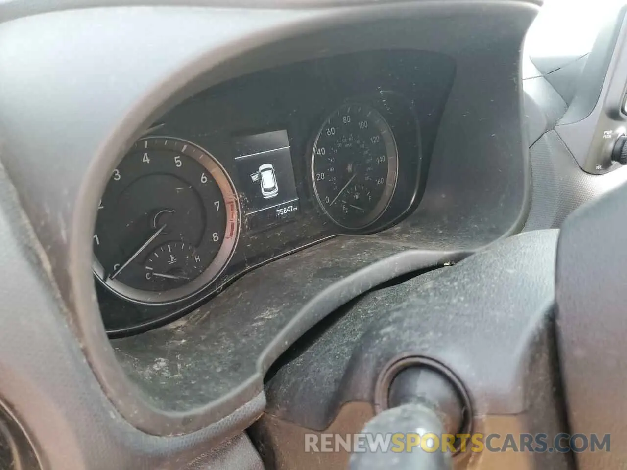 9 Photograph of a damaged car KM8K1CAA8LU427983 HYUNDAI KONA 2020