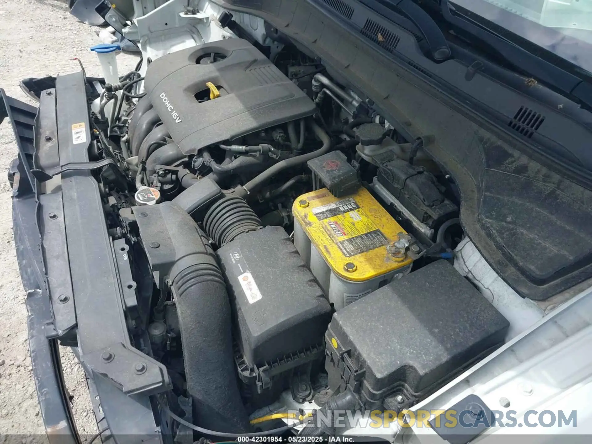 10 Photograph of a damaged car KM8K1CAA8LU443892 HYUNDAI KONA 2020