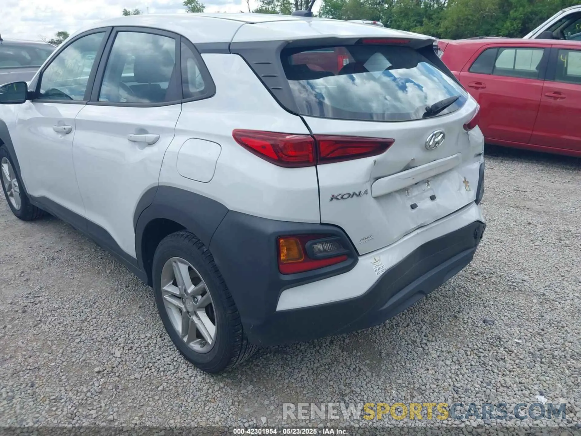 22 Photograph of a damaged car KM8K1CAA8LU443892 HYUNDAI KONA 2020