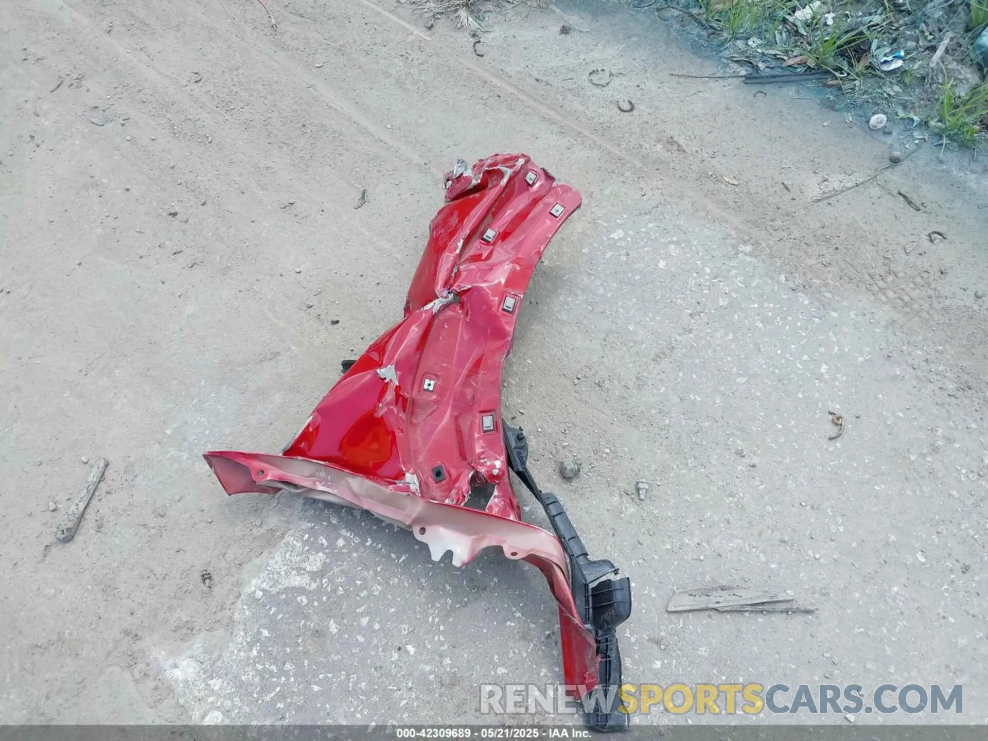 12 Photograph of a damaged car KM8K22AA2LU439411 HYUNDAI KONA 2020