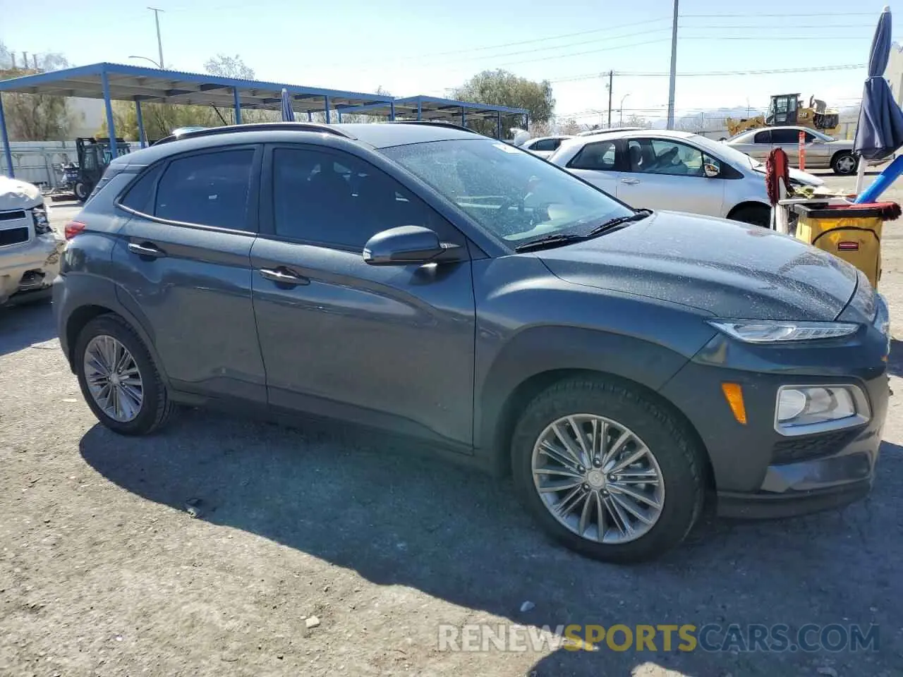 4 Photograph of a damaged car KM8K22AA2LU546894 HYUNDAI KONA 2020