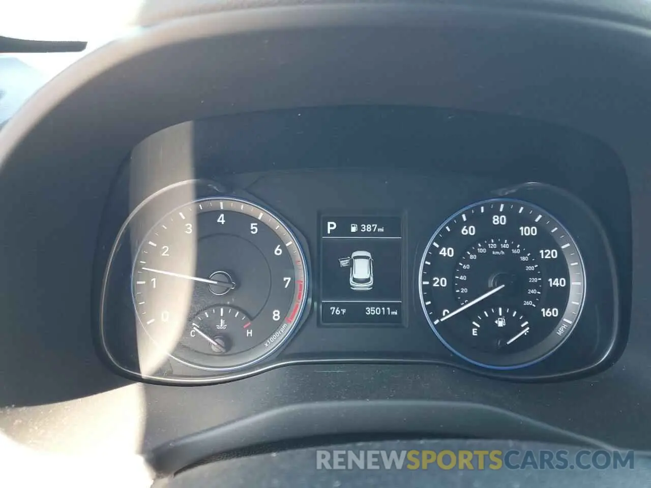 9 Photograph of a damaged car KM8K22AA2LU546894 HYUNDAI KONA 2020