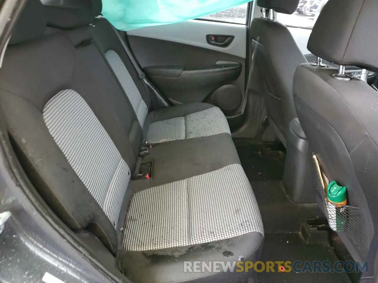 10 Photograph of a damaged car KM8K22AA5LU460124 HYUNDAI KONA 2020