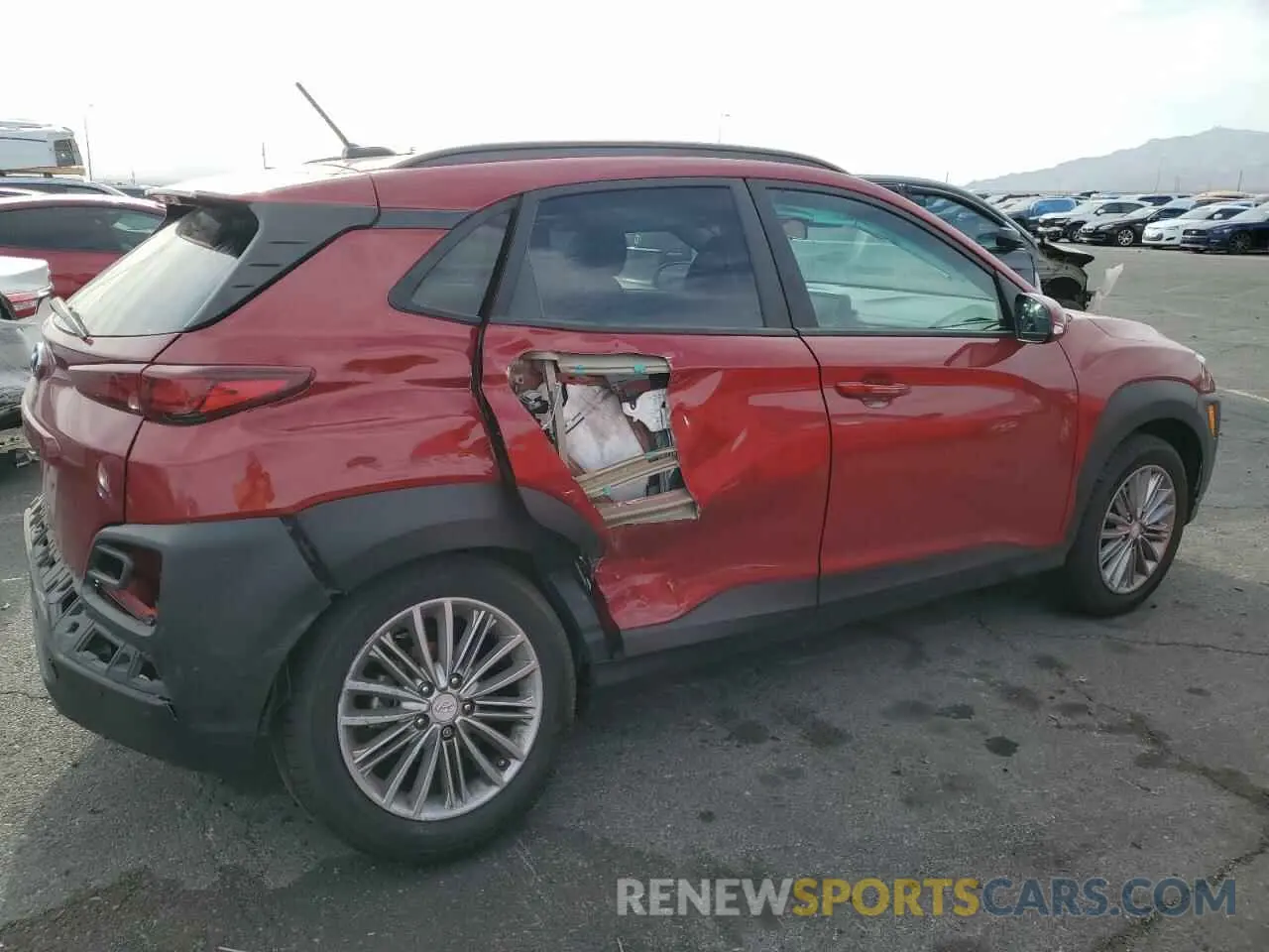 3 Photograph of a damaged car KM8K22AA5LU480681 HYUNDAI KONA 2020