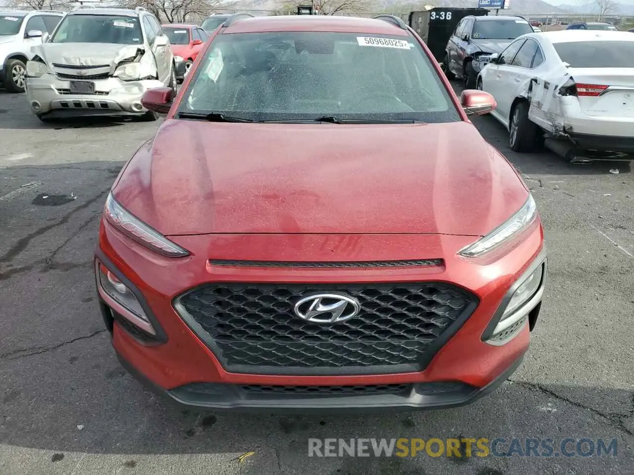 5 Photograph of a damaged car KM8K22AA5LU480681 HYUNDAI KONA 2020