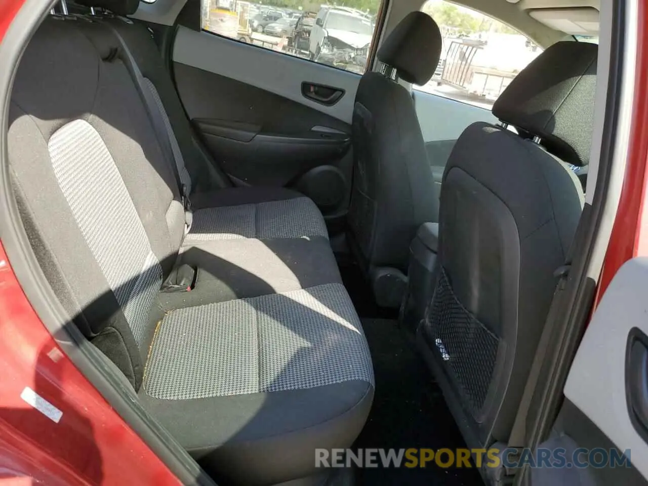 11 Photograph of a damaged car KM8K22AA5LU580912 HYUNDAI KONA 2020