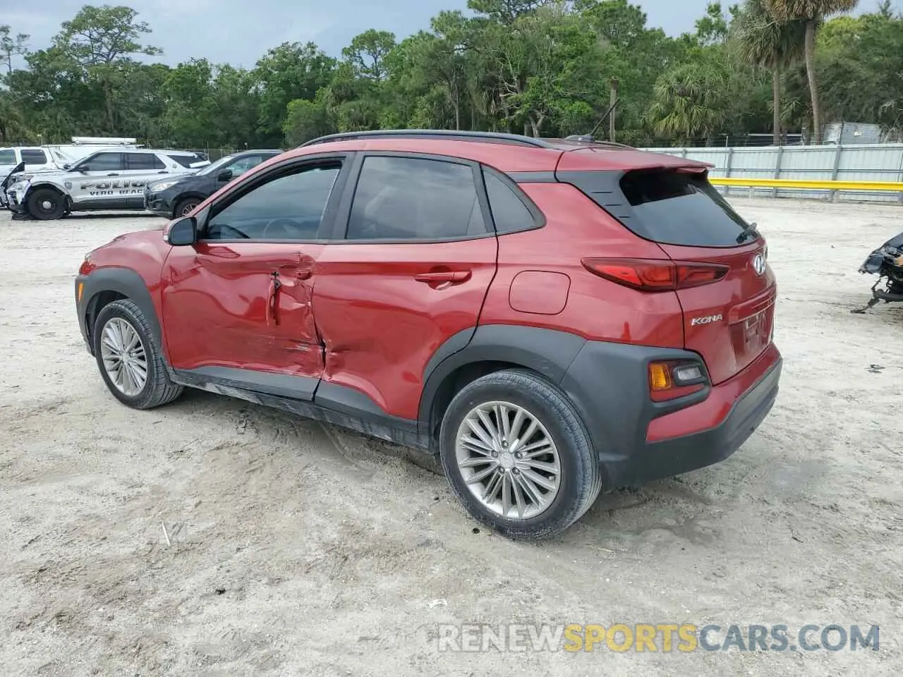 2 Photograph of a damaged car KM8K22AA6LU408775 HYUNDAI KONA 2020