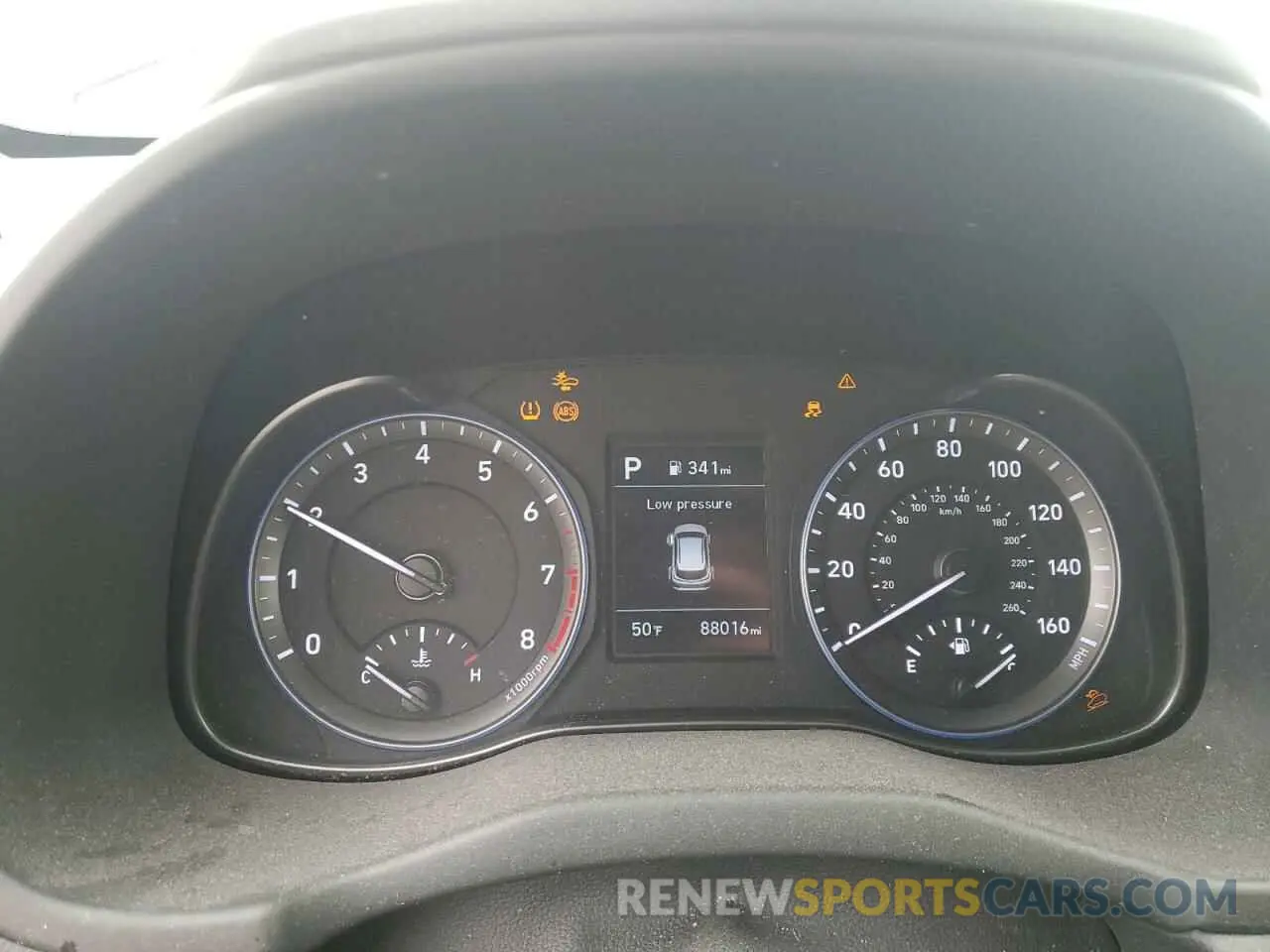 9 Photograph of a damaged car KM8K22AA6LU552195 HYUNDAI KONA 2020
