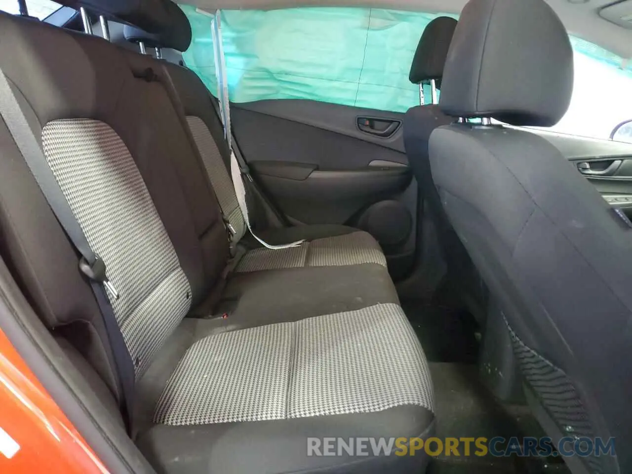11 Photograph of a damaged car KM8K22AA7LU406002 HYUNDAI KONA 2020