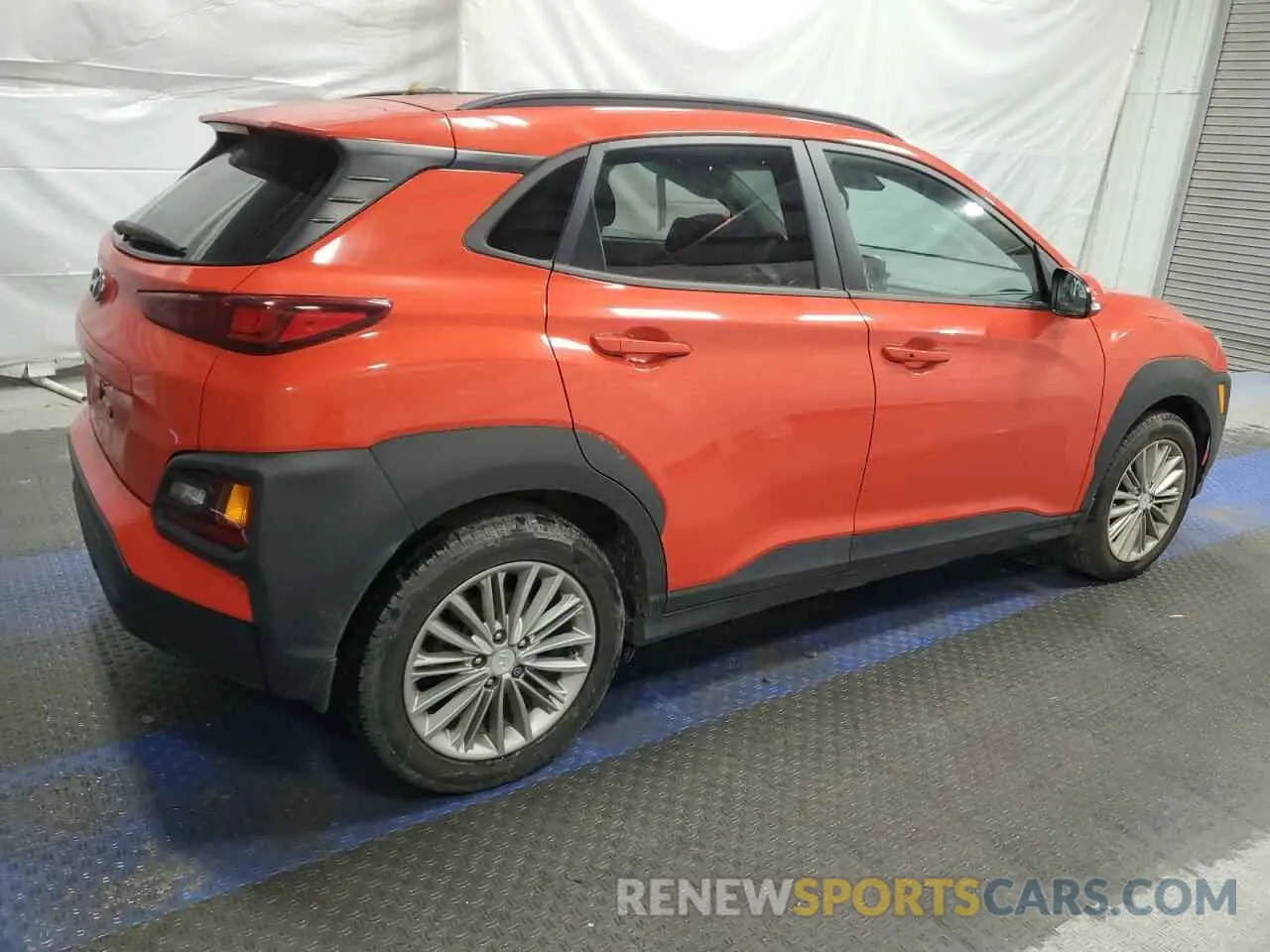 3 Photograph of a damaged car KM8K22AA7LU406002 HYUNDAI KONA 2020