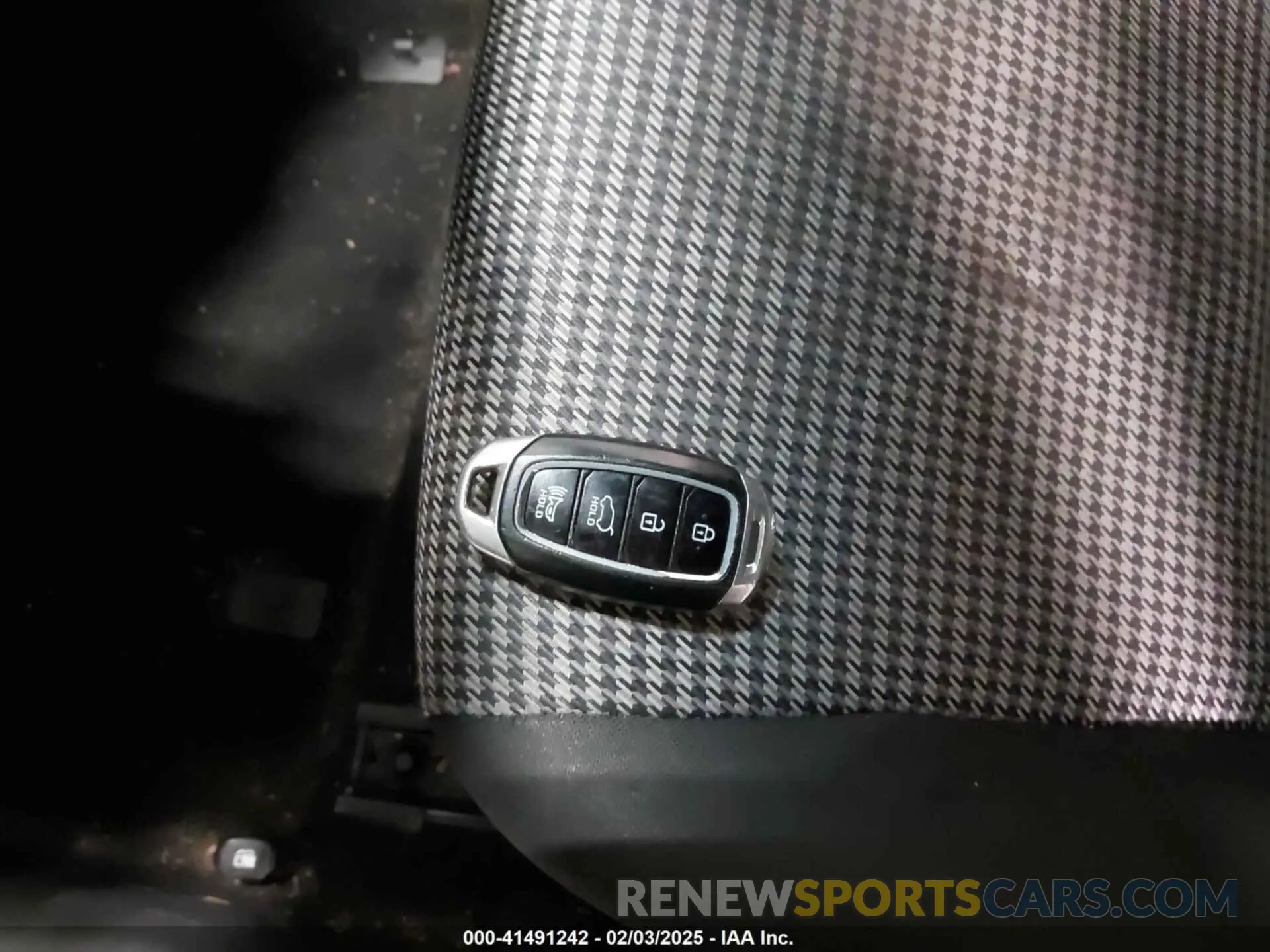 11 Photograph of a damaged car KM8K22AA7LU515074 HYUNDAI KONA 2020