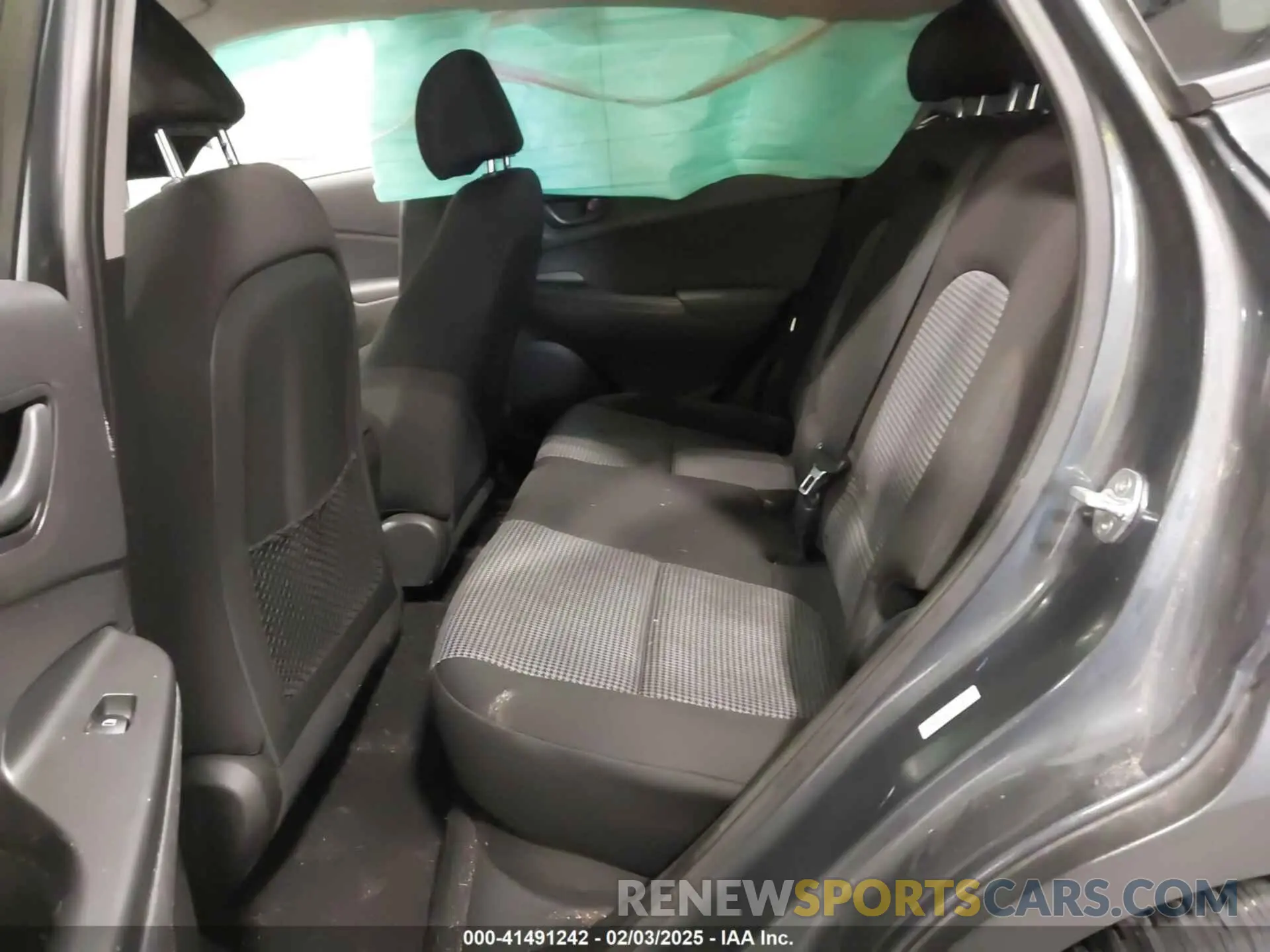 8 Photograph of a damaged car KM8K22AA7LU515074 HYUNDAI KONA 2020