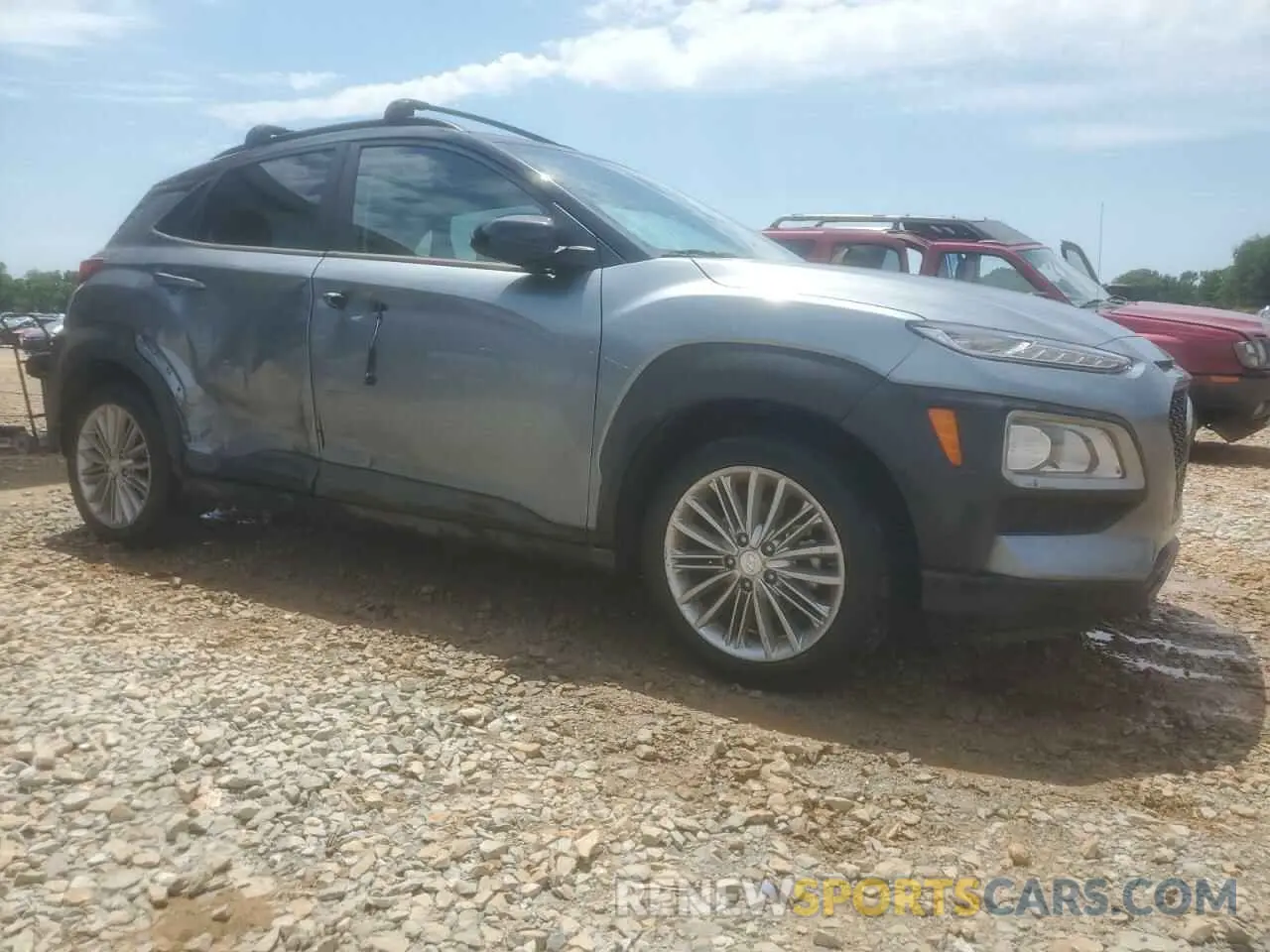 4 Photograph of a damaged car KM8K22AA7LU591684 HYUNDAI KONA 2020