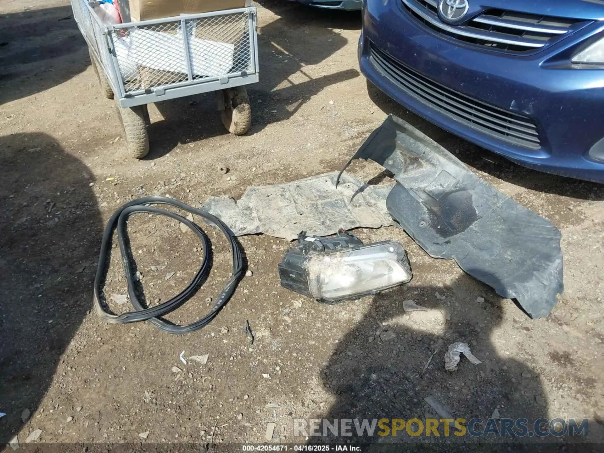 12 Photograph of a damaged car KM8K22AA8LU463647 HYUNDAI KONA 2020