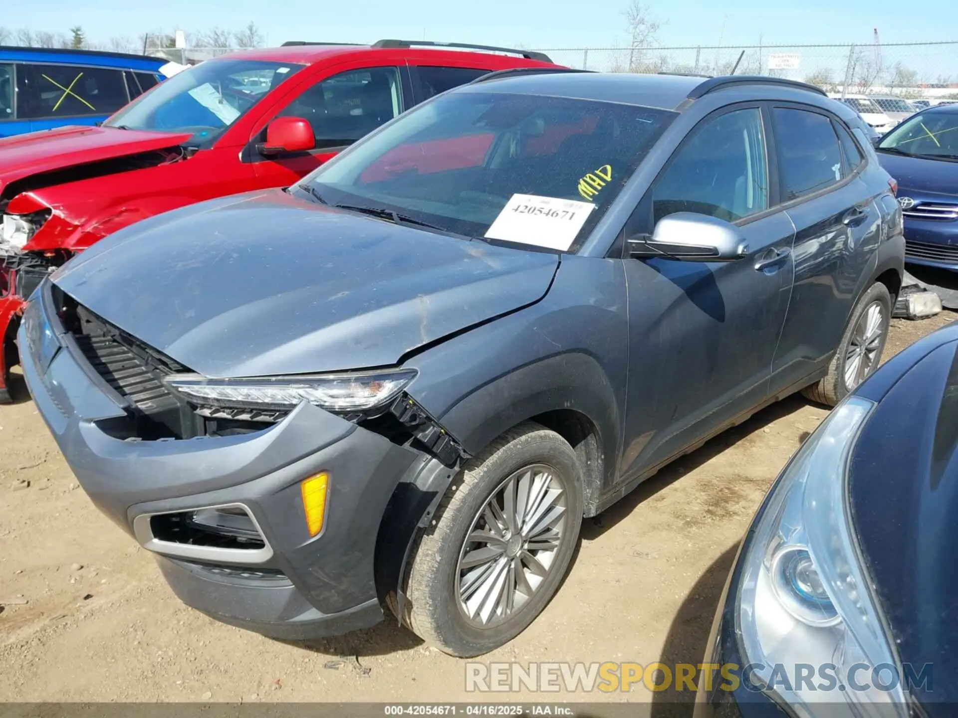 2 Photograph of a damaged car KM8K22AA8LU463647 HYUNDAI KONA 2020
