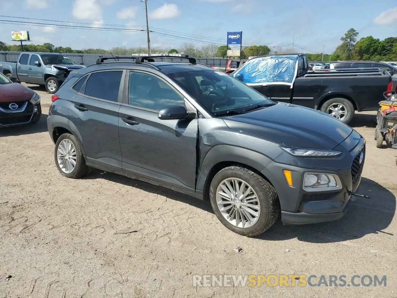 4 Photograph of a damaged car KM8K22AAXLU405538 HYUNDAI KONA 2020