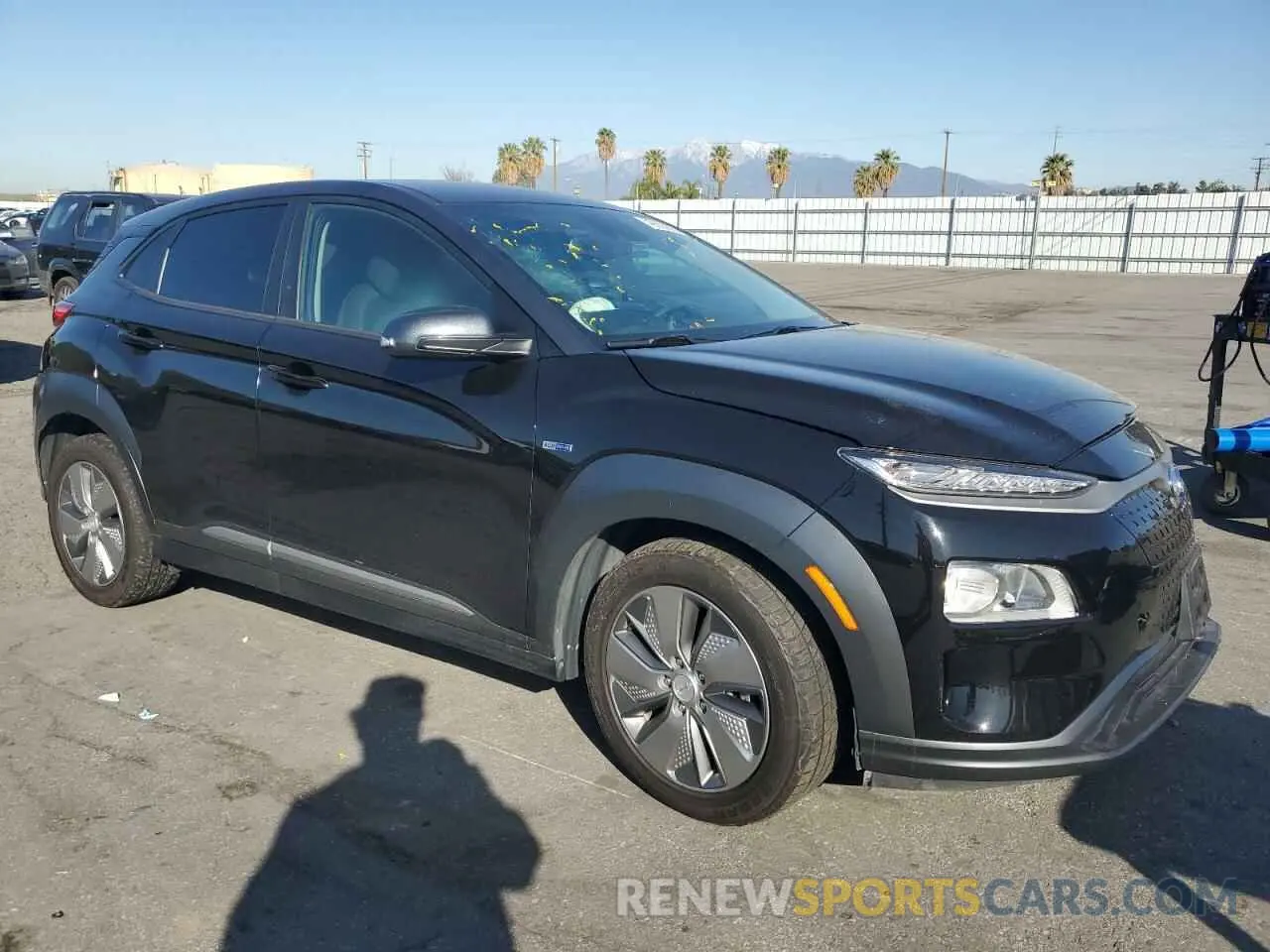 4 Photograph of a damaged car KM8K23AG8LU069771 HYUNDAI KONA 2020