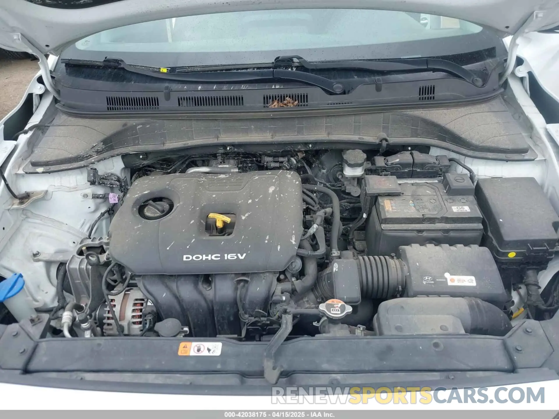 10 Photograph of a damaged car KM8K2CAA0LU569113 HYUNDAI KONA 2020