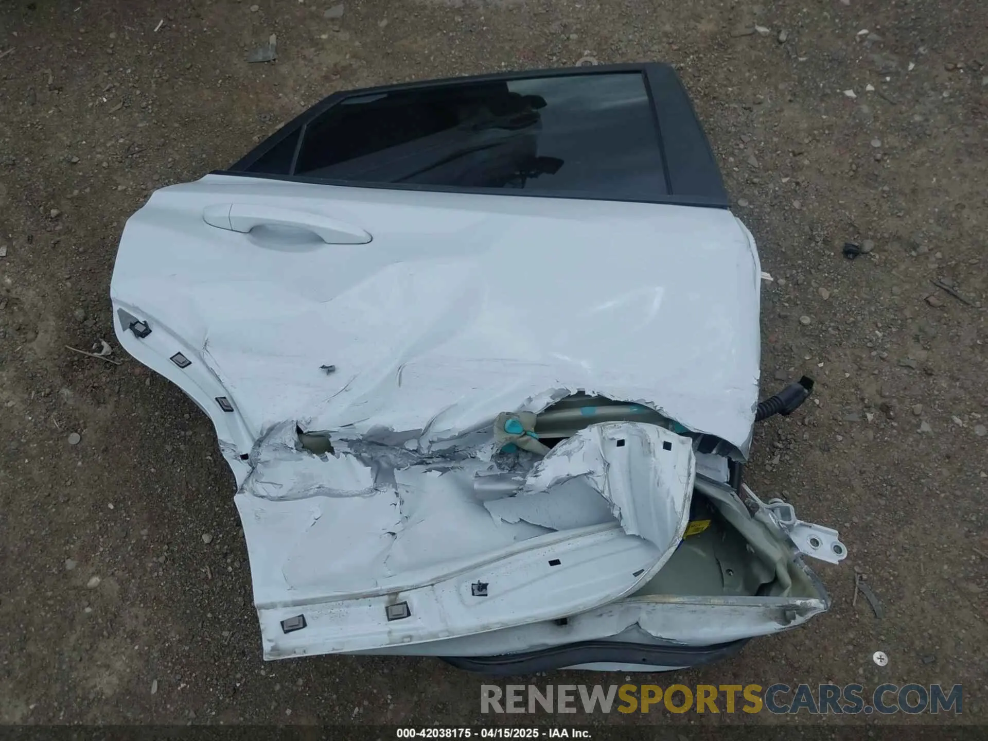 12 Photograph of a damaged car KM8K2CAA0LU569113 HYUNDAI KONA 2020