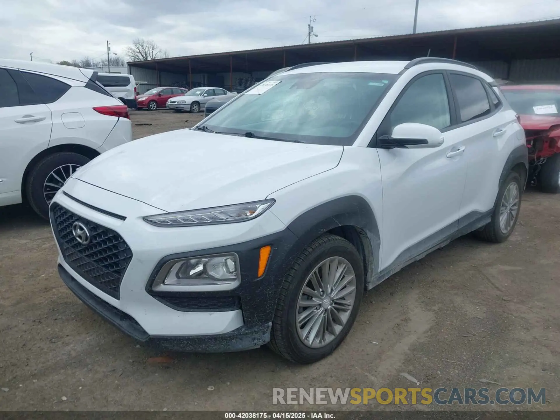 2 Photograph of a damaged car KM8K2CAA0LU569113 HYUNDAI KONA 2020
