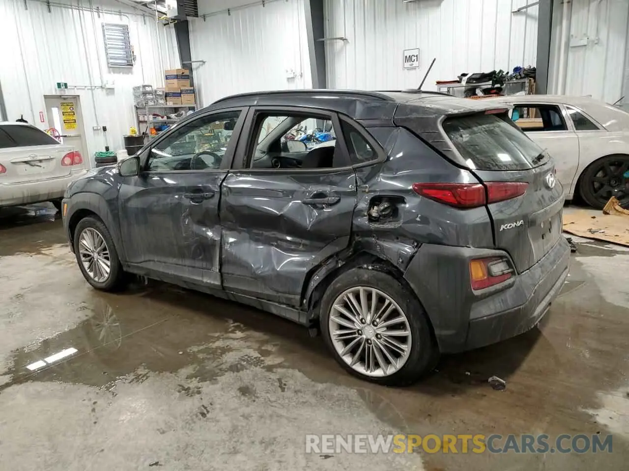 2 Photograph of a damaged car KM8K2CAA0LU582587 HYUNDAI KONA 2020