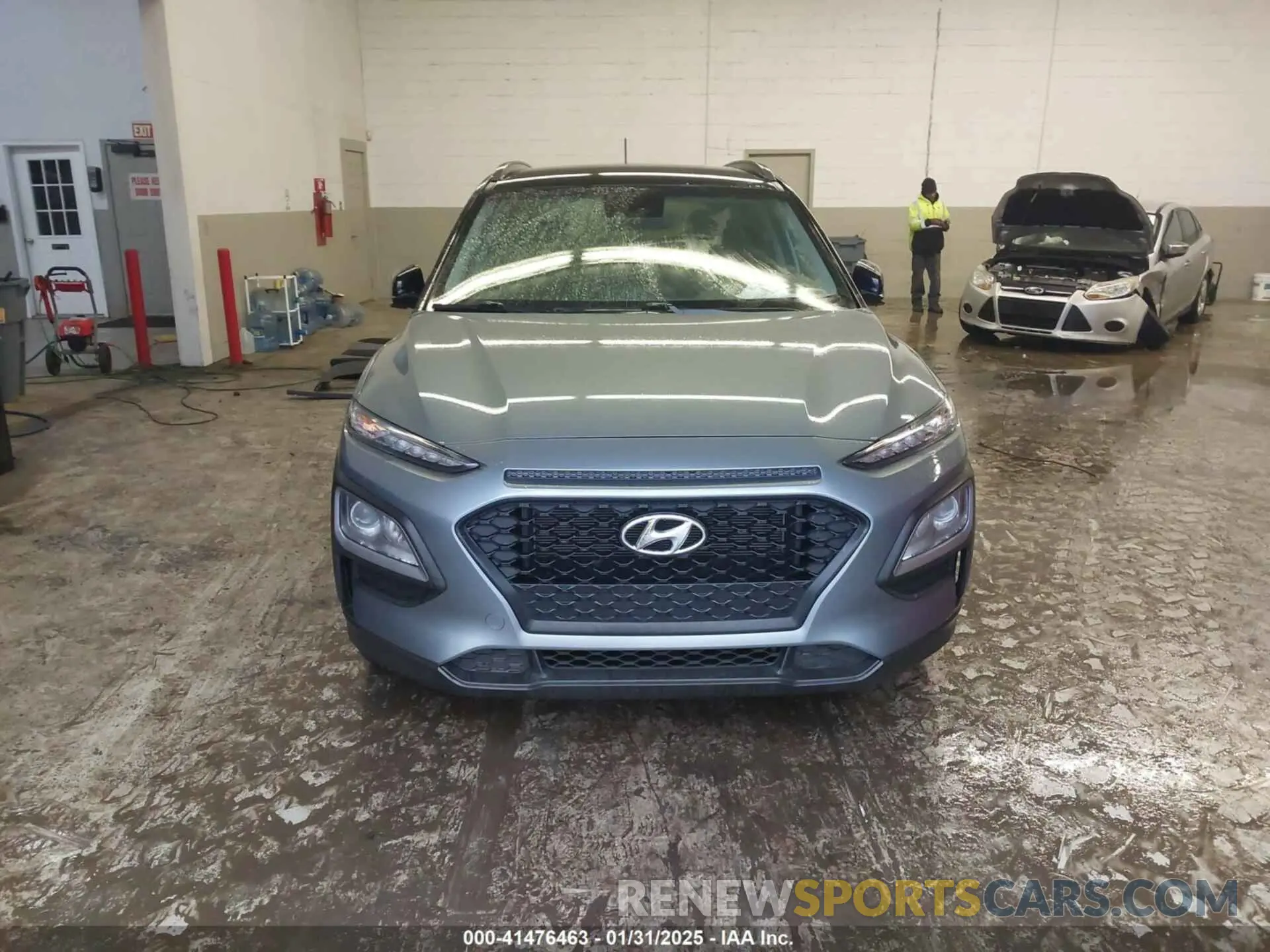 13 Photograph of a damaged car KM8K2CAA3LU402888 HYUNDAI KONA 2020
