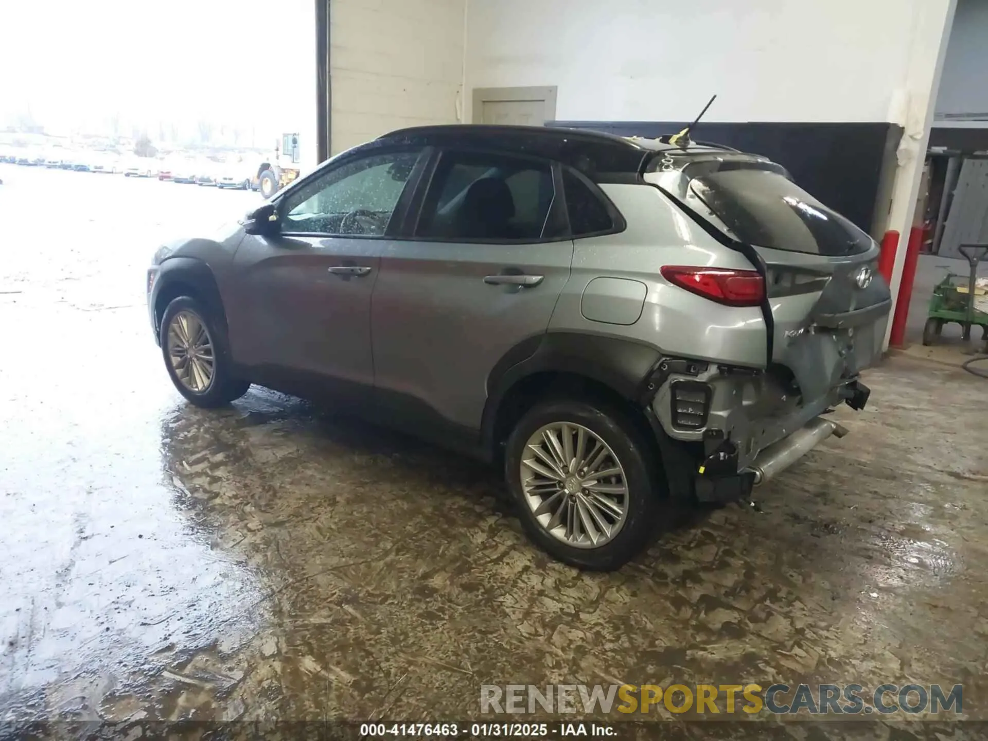 3 Photograph of a damaged car KM8K2CAA3LU402888 HYUNDAI KONA 2020