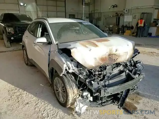 11 Photograph of a damaged car KM8K2CAA3LU504188 HYUNDAI KONA 2020