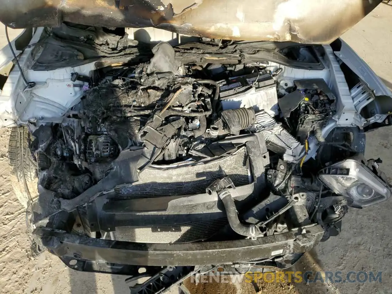 13 Photograph of a damaged car KM8K2CAA3LU504188 HYUNDAI KONA 2020