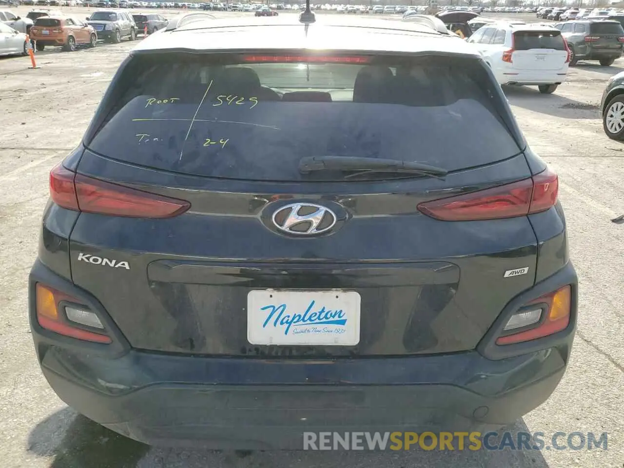 6 Photograph of a damaged car KM8K2CAA3LU563788 HYUNDAI KONA 2020