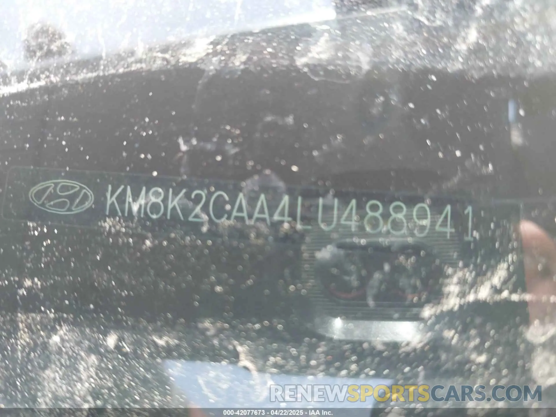 17 Photograph of a damaged car KM8K2CAA4LU488941 HYUNDAI KONA 2020