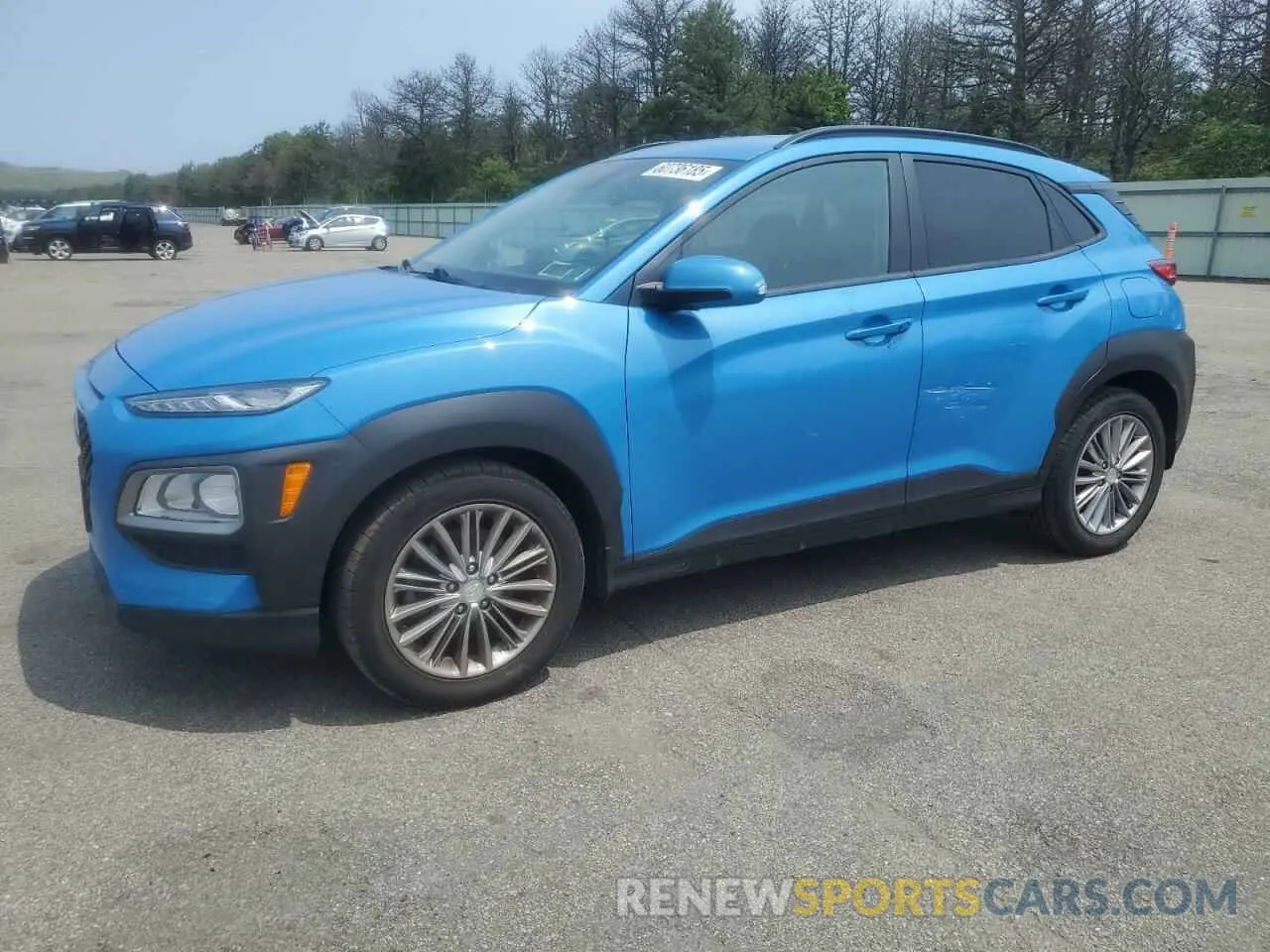 1 Photograph of a damaged car KM8K2CAA4LU569695 HYUNDAI KONA 2020