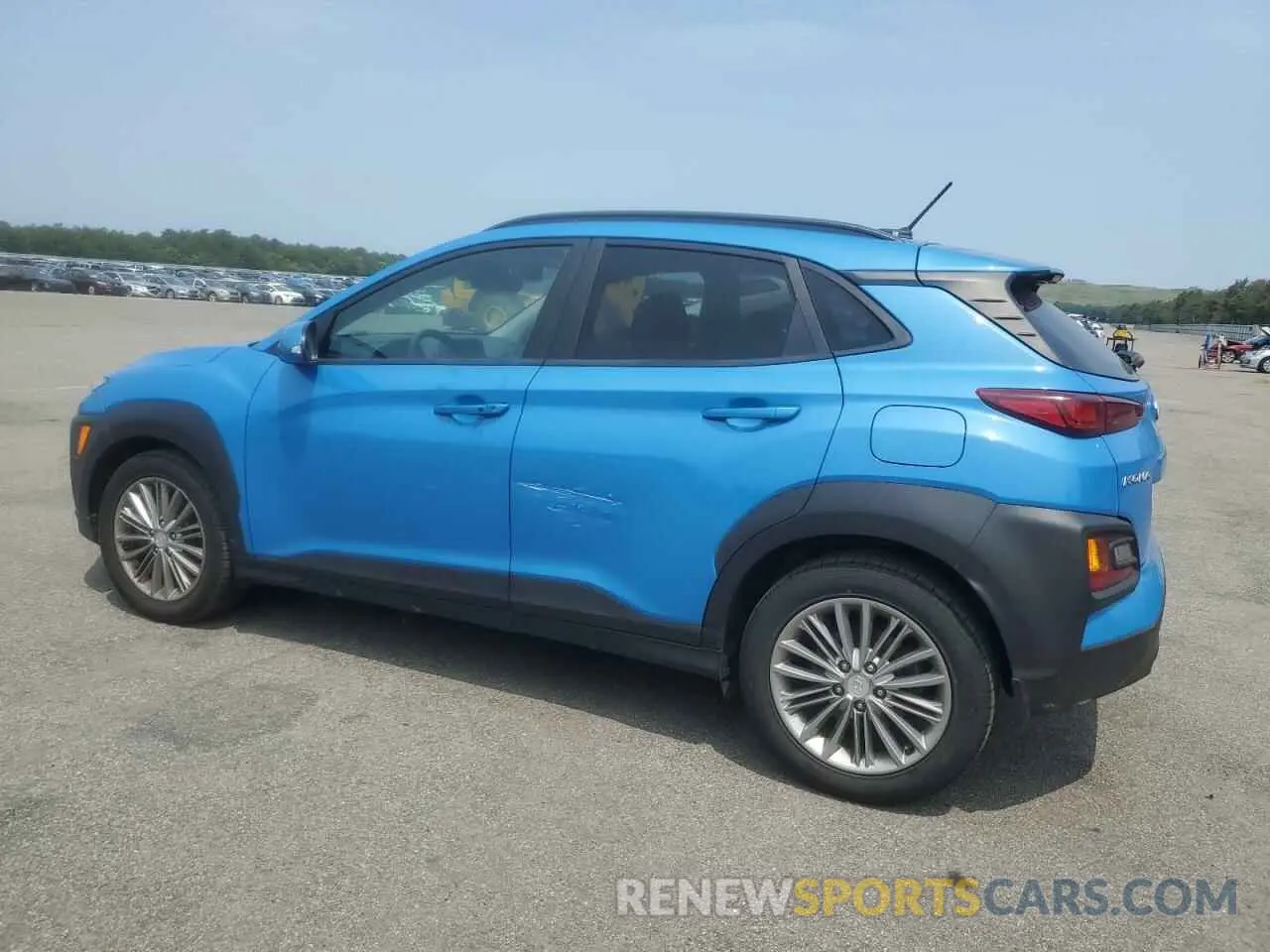 2 Photograph of a damaged car KM8K2CAA4LU569695 HYUNDAI KONA 2020