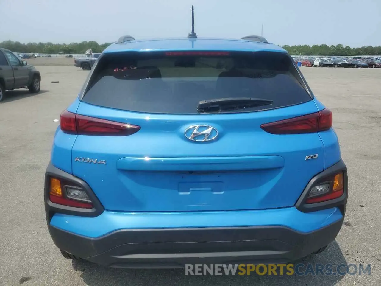 6 Photograph of a damaged car KM8K2CAA4LU569695 HYUNDAI KONA 2020