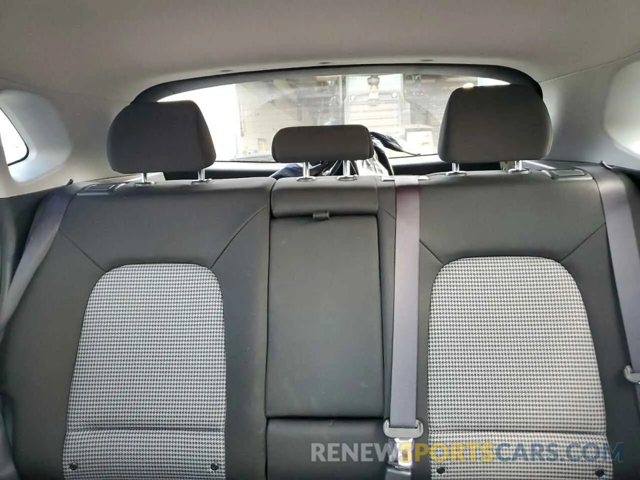 10 Photograph of a damaged car KM8K2CAA5LU454250 HYUNDAI KONA 2020
