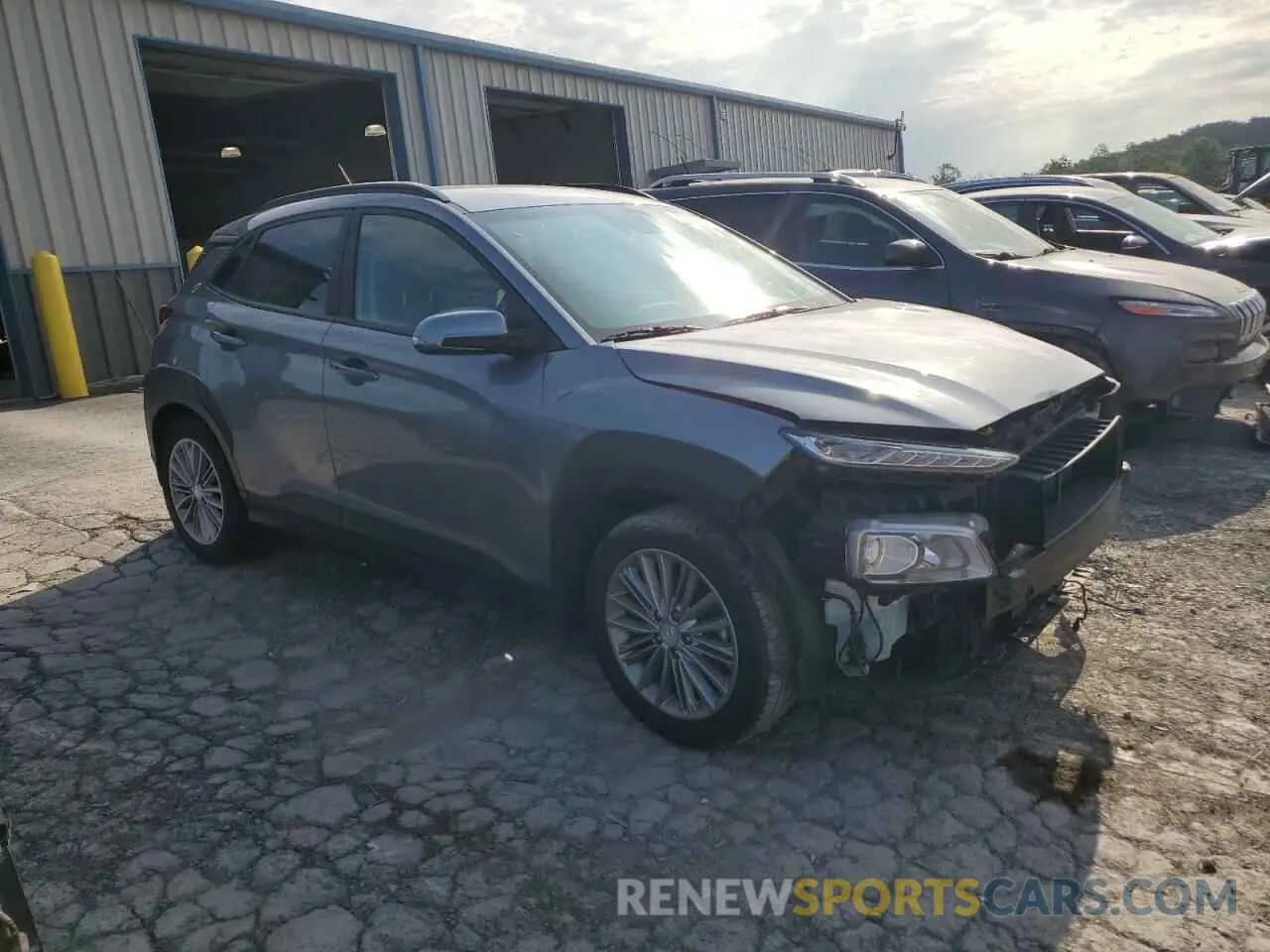 4 Photograph of a damaged car KM8K2CAA5LU454250 HYUNDAI KONA 2020