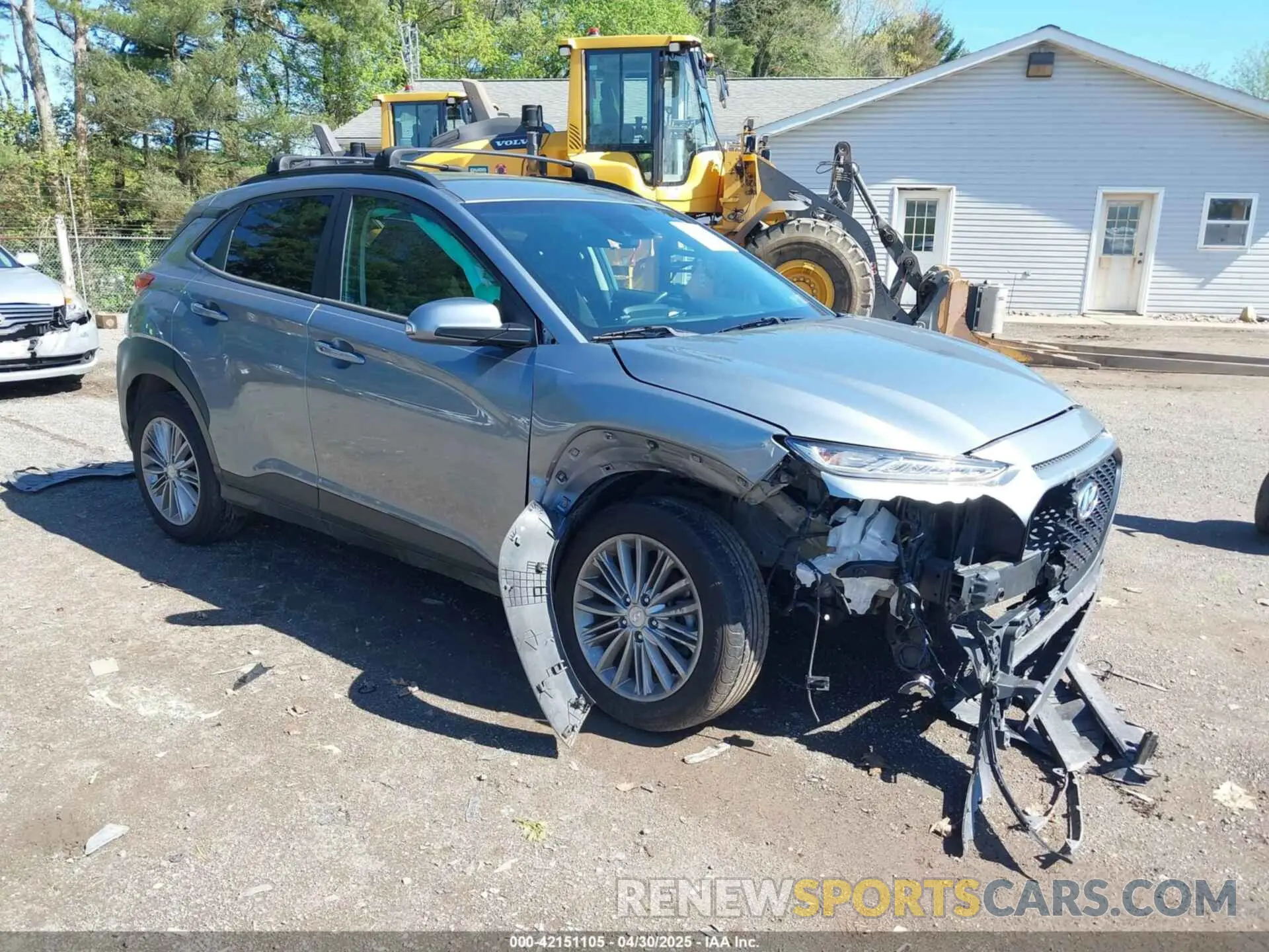 1 Photograph of a damaged car KM8K2CAA5LU571729 HYUNDAI KONA 2020