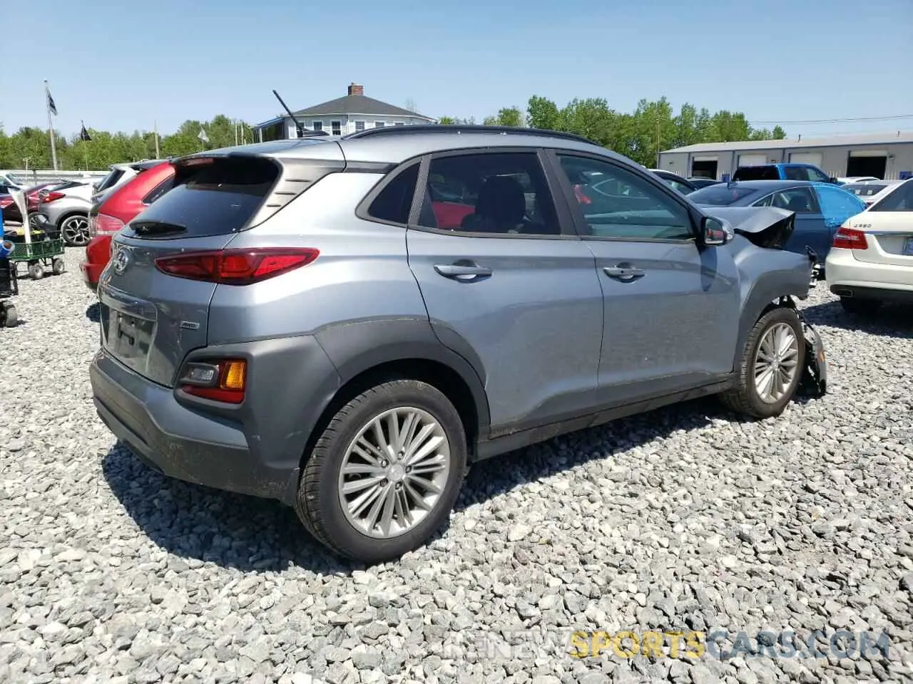 3 Photograph of a damaged car KM8K2CAA8LU475853 HYUNDAI KONA 2020