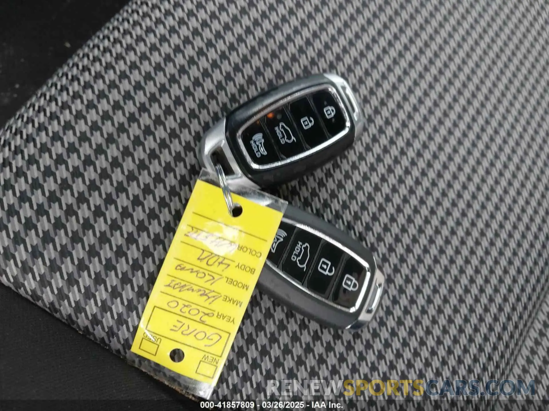11 Photograph of a damaged car KM8K2CAA8LU547196 HYUNDAI KONA 2020