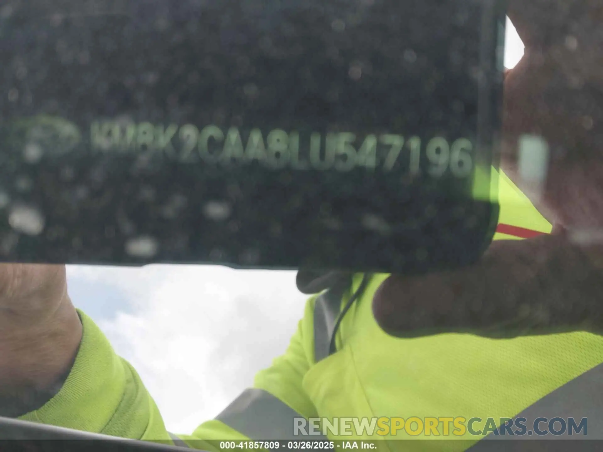 9 Photograph of a damaged car KM8K2CAA8LU547196 HYUNDAI KONA 2020