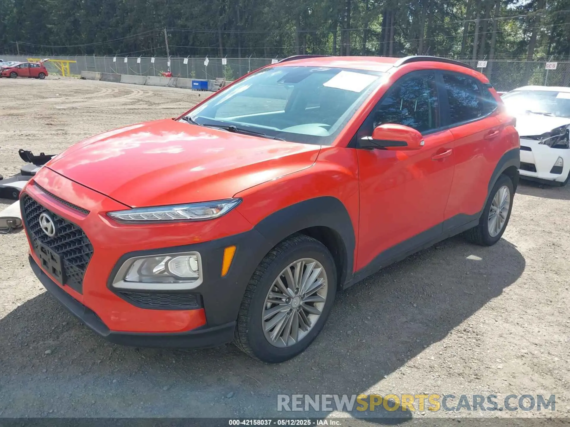 2 Photograph of a damaged car KM8K2CAA9LU398443 HYUNDAI KONA 2020
