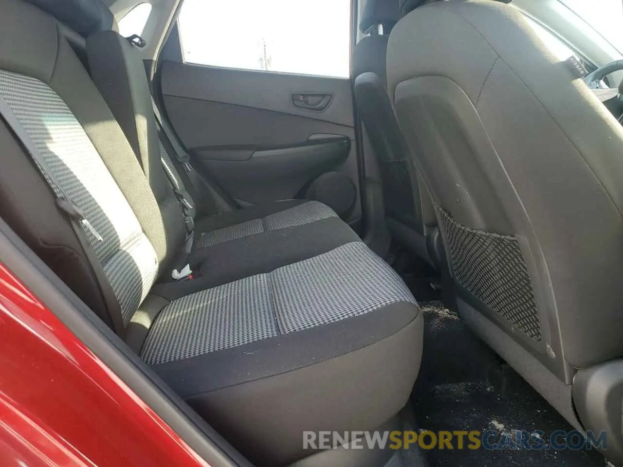 10 Photograph of a damaged car KM8K2CAA9LU588534 HYUNDAI KONA 2020