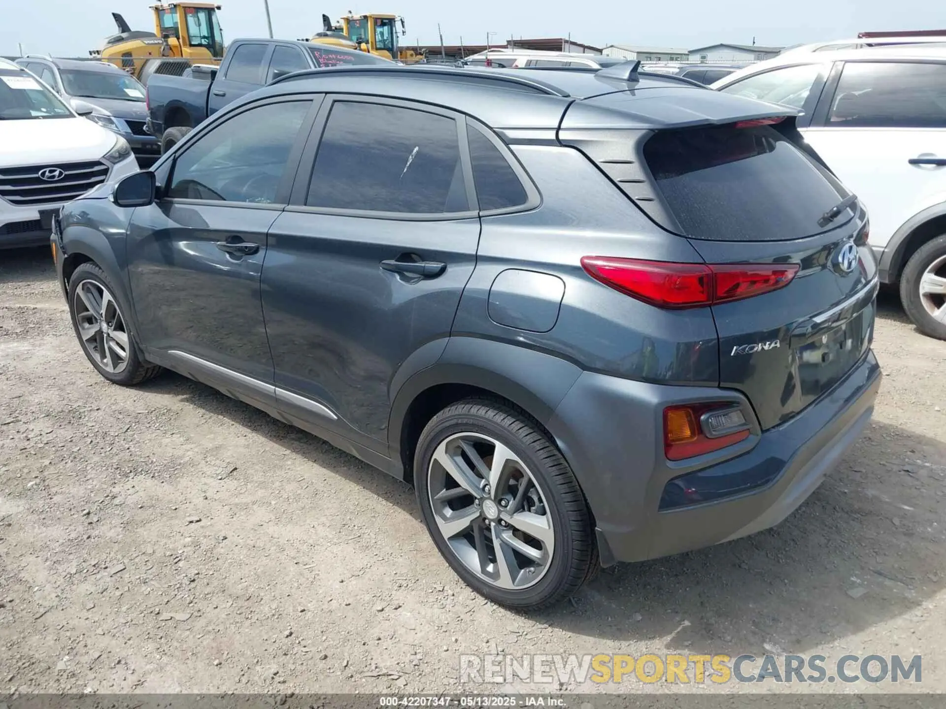 3 Photograph of a damaged car KM8K33A50LU469447 HYUNDAI KONA 2020