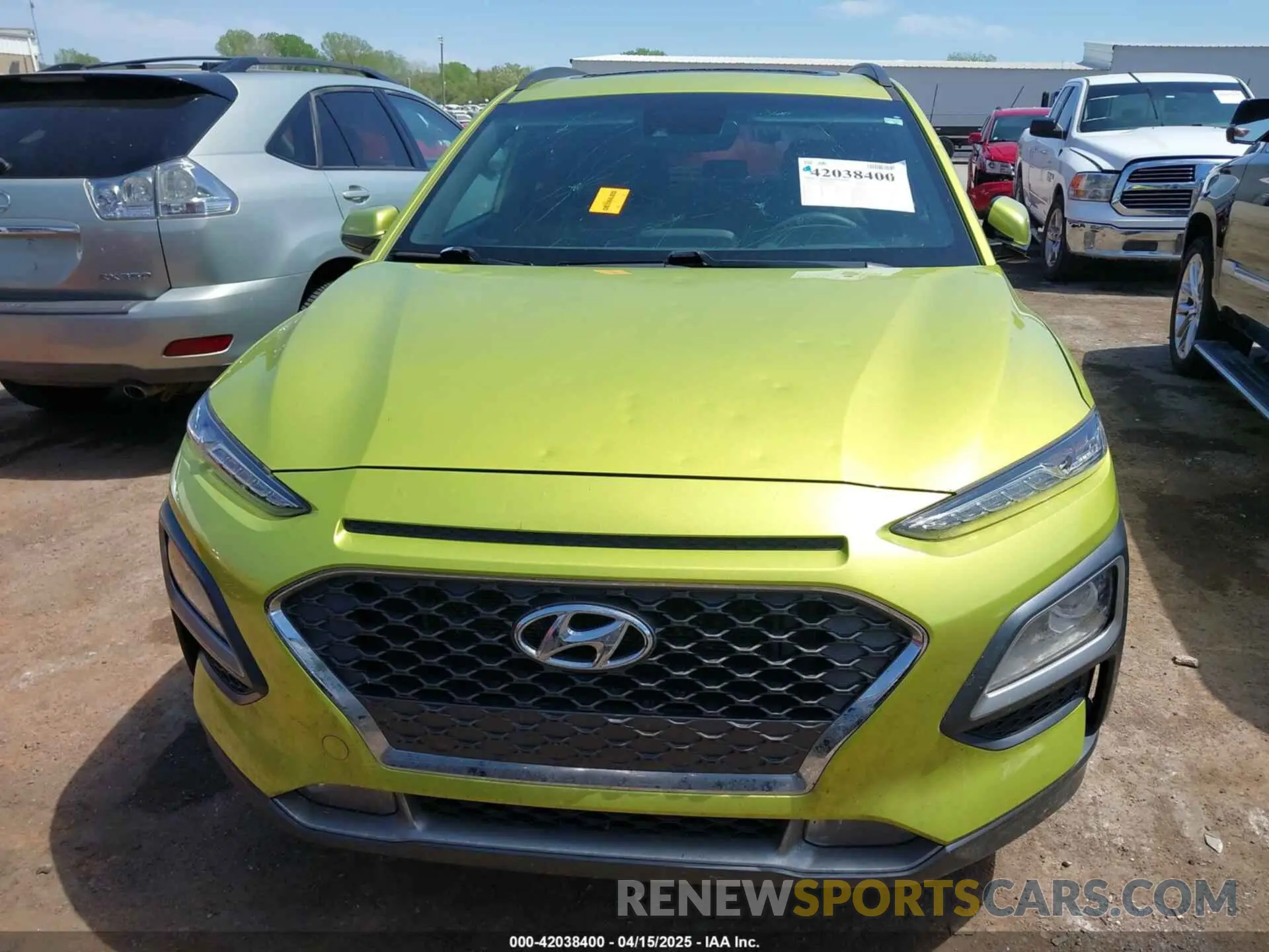 12 Photograph of a damaged car KM8K33A51LU556628 HYUNDAI KONA 2020