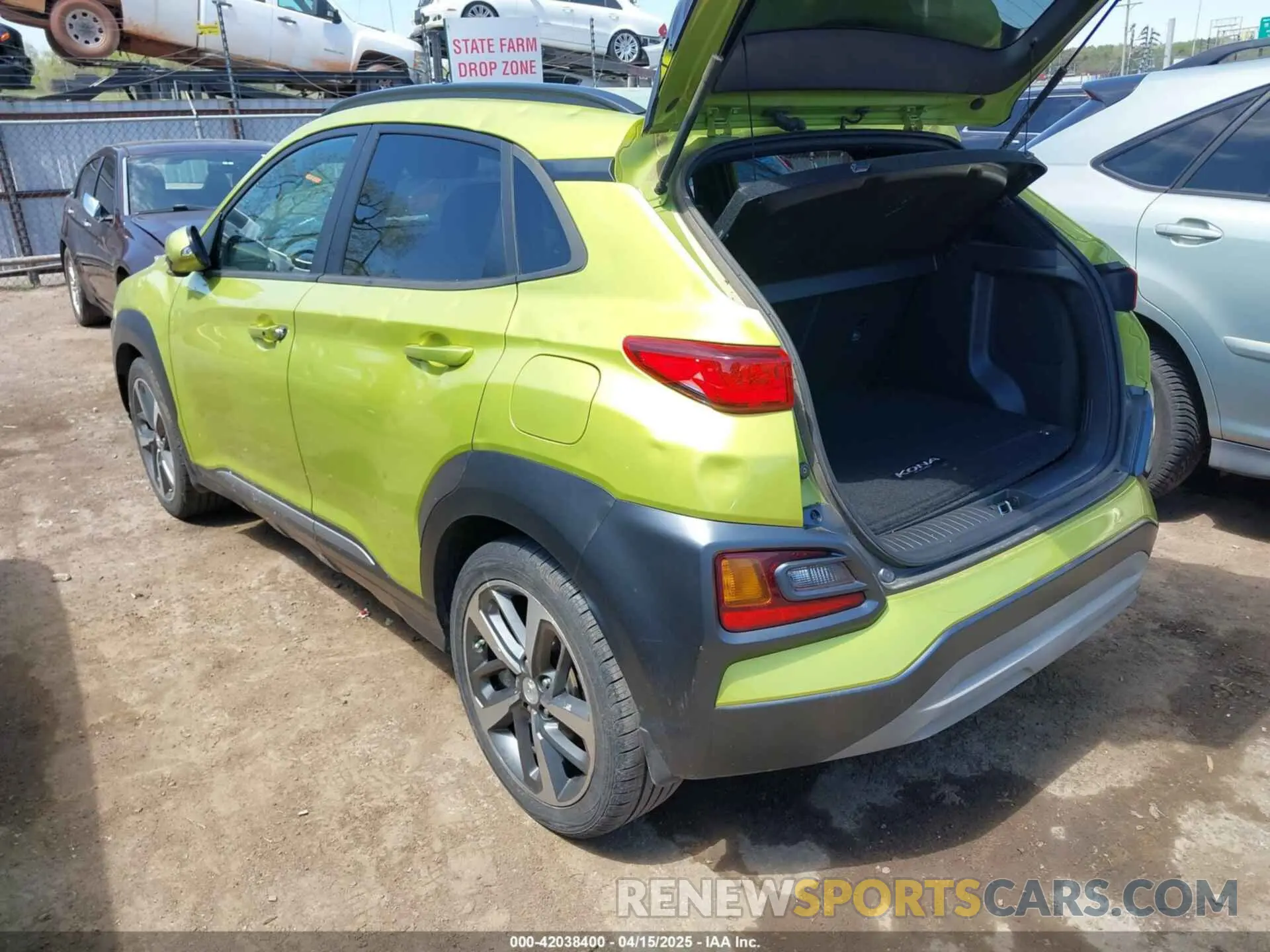 3 Photograph of a damaged car KM8K33A51LU556628 HYUNDAI KONA 2020