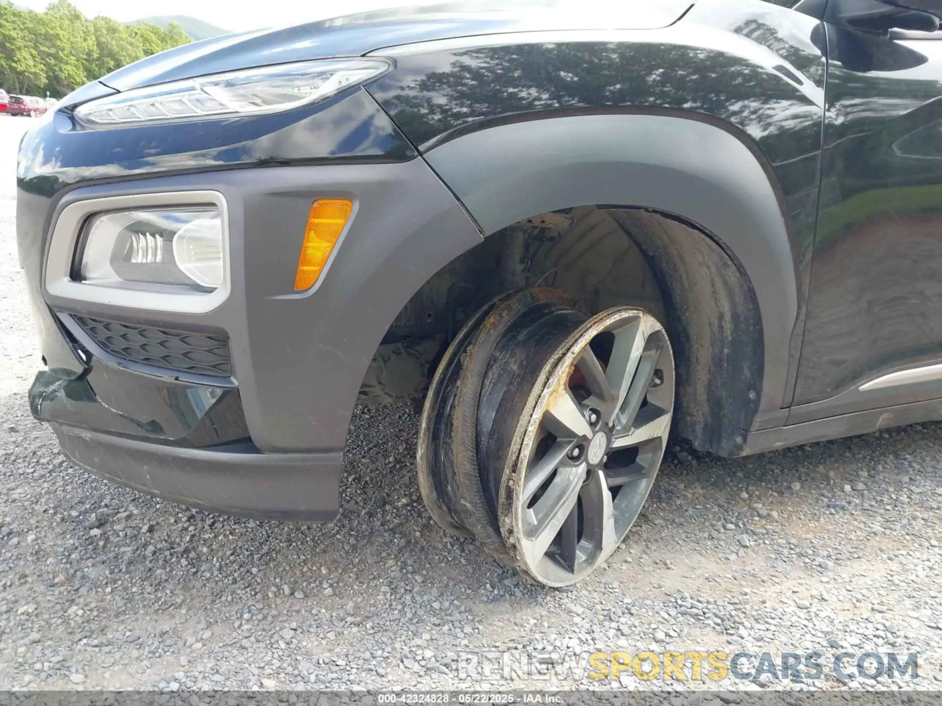 18 Photograph of a damaged car KM8K33A52LU591422 HYUNDAI KONA 2020