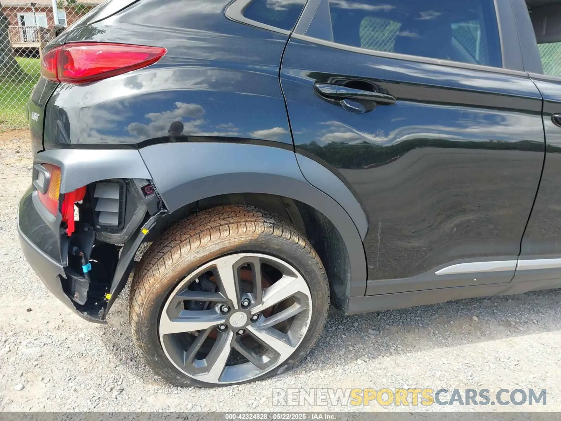 20 Photograph of a damaged car KM8K33A52LU591422 HYUNDAI KONA 2020