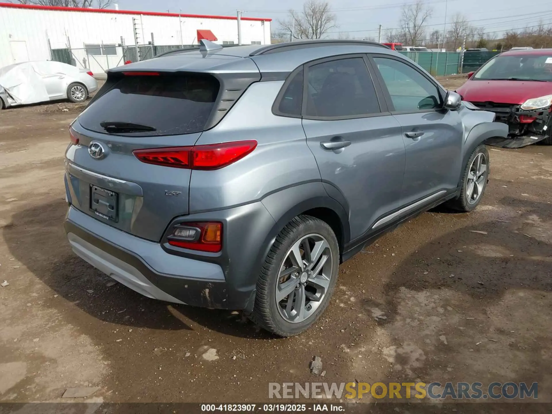 4 Photograph of a damaged car KM8K33A53LU398258 HYUNDAI KONA 2020