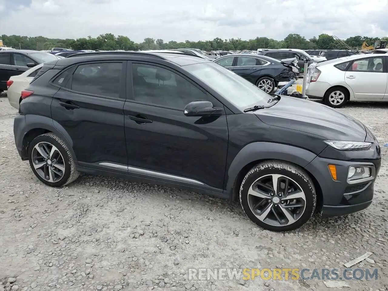 4 Photograph of a damaged car KM8K33A53LU488218 HYUNDAI KONA 2020